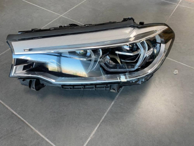 1039.611.A000 BMW 5 SERİSİ G30 G31 F90 SOL ADAPTİF LED FAR | MOTOLAND