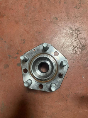 104412300B / 104412300 TESLA MODEL Y ARKA TEKER BİLYASI