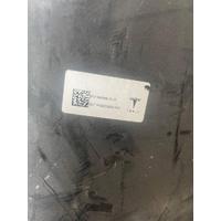134066600A TESLA MODEL Y HAVA KANALI | MOTOLAND