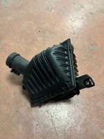 13718513916 / 8513916 BMW 1 SERİSİ F40 2 SERİSİ F46 HAVA FİLTRE KUTUSU | MOTOLAND