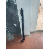 149404500 TESLA MODEL Y ARKA TAMPON DESTEK BRAKETİ | MOTOLAND