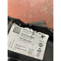 151495200D / 151495200 TESLA MODEL 3 Y FAR | MOTOLAND