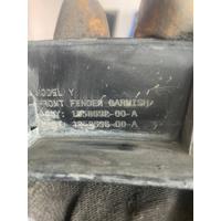 165869200A / 1658692 TESLA MODEL Y SAĞ ÖN DODİK | MOTOLAND