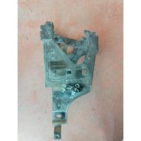 1675084994080202 BMW 5 SERİSİ F10 FAR YUVA SACI | MOTOLAND 4G21