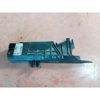 17117600536 / 7600536 BMW 2 SERİSİ F20 RADYATÖR TUTUCU PARÇASI