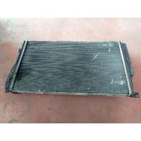 17118672095 / 8672095 BMW 3 F30/20/22/37 BENZİNLİ SU RADYATÖRÜ