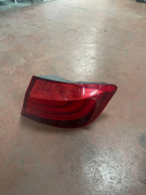 173462 BMW 5 SERİSİ F10 SAĞ STOP LAMBASI | MOTOLAND