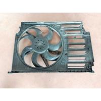17428596237 / 8596237 BMW 1 SERİSİ F40 RADYATÖR FANI 4İ5