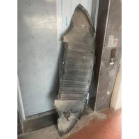 176071300C / 1760713 TESLA MODEL Y ÖN TAMPON ALT KORUMA