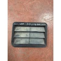 17694503 BMW 5 SERİSİ G30 G31 GÖVDE HAVALANDIRMA IZGARALARI