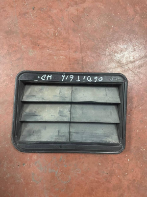17694503 BMW 5 SERİSİ G30 G31 GÖVDE HAVALANDIRMA IZGARALARI