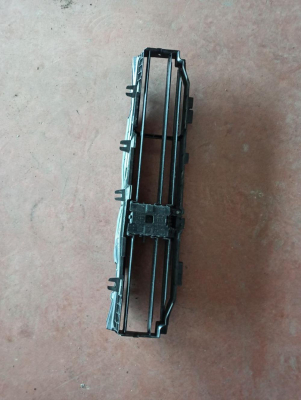 18715610 / BMW 3 SERİSİ HAVA PERDESİ