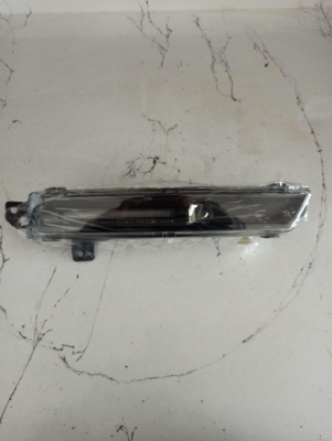 190252 RH JAGUAR SAĞ SİS FARI