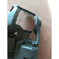 211636-11 BMW X1 SAĞ ÖN TAMPON BRAKETİ-KIZAK-PLAKA