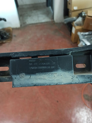 7204021 BMW 5 YAN ETEK BRAKETİ