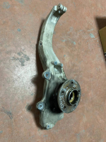 22877110 / 687665603 BMW X5 G05 X6 G06 SAĞ ÖN TAŞIYICI | MOTOLAND