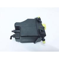 3.0 / 4.4 - NEW RANGE ROVER 2 RADYATÖR SU DEPOSU (PCF 000033)