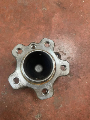 31206899176 / 6899176 BMW 3 SERİSİ G20 G30 G31 TEKERLEK YATAĞI