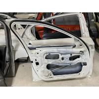 41007206107  BMW 5 SERİSİ F10 SOL ÖN KAPI | MOTOLAND