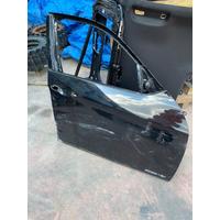 41007414370 / 7414370 BMW X1 F48 F49 ÖN SAĞ KAPI | MOTOLAND