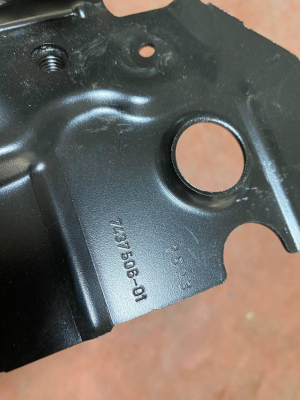 41007437506 / 7437506 BMW 5 SERİSİ G60 SAĞ ÖN ÇAMURLUK TUTUCU | MOTOLAND
