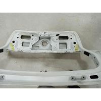 41627133898 / 7133898 BMW 1 SERİ E87 116İ BAGAJ KAPAĞI