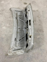 41627240552 / 7240552 BMW 5 SERİSİ F10 BAGAJ KAPAĞI | MOTOLAND