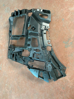 51115A26B58 / 121939-10 MINI COUNTRYMAN ÖN TAMPON SAĞ BRAKETİ | MOTOLAND