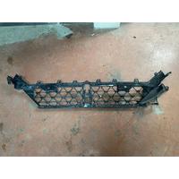 51115A32AC6 / 5A32AC6 BMW X2 U10 ÖN TAMPON ALT IZGARASI | MOTOLAND