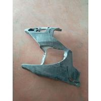 51117200721 / 7200721 BMW 5 SERİSİ F10 SİS FARI BRAKETİ 4H16