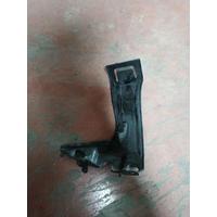 51117207932 / 7207932 BMW 5 F10 F11 SAĞ ÖN TAMPON BRAKETİ 4H1