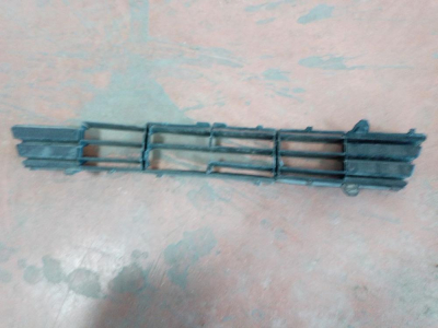 51117331724 / 7331724 BMW 5 SERİSİ ALT ORTA IZGARA MOTOLAND 4İ6
