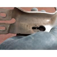 51117357179 / 7357179 BMW 5 SERİSİ G30 ÖN PANEL DİK BAĞLANTI DEMİRİ SOL
