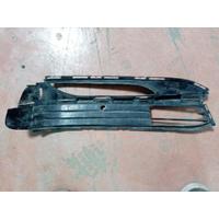 51117369407 / 7369407 / 54228910 BMW 7 G11 G12 TAMPON IZGARA 4H1