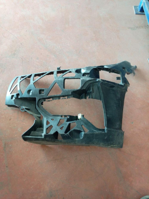 51117422247 / 7422247 BMW 3 SERİSİ G20 TAMPON BRAKETİ 4G18