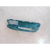 51117486838 / 7486838 BMW 7 SERİSİ G11 TAMPON SİS ÇERÇEVESİ 4H18
