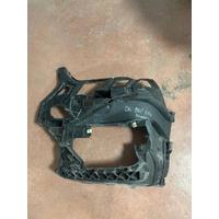 51117954215 / 7954215 BMW X1 F48 SİS FAR YUVASI | MOTOLAND