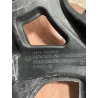 51117954215 / 7954215 BMW X1 F48 SİS FAR YUVASI | MOTOLAND