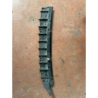 51118055968 / 8055968 BMW 1 SERİSİ F20 LCI TAMPON ALT TAŞIYICI | MOTOLAND
