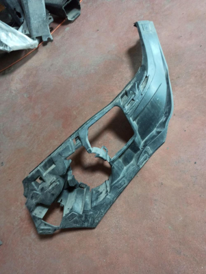 51118056503 / 8056503 BMW X6 F16 ÖN TAMPON SOL TAKMA TRİM 4İ23