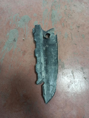 51118057143 / BMW X6 F16 F14 F19 TAMPON IZGARA 4H7