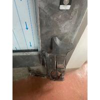51118059897 / 8059897 BMW X1 SERİSİ F48 MONTAJ TAMPONU