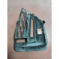 51118069372 / 8069372 BMW 3 SERİSİ G20 ÖN TAMPON SAĞ IZGARA 4H7