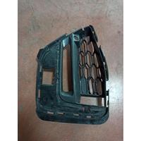 51118069372 / 8069372 BMW 3 SERİSİ G20 ÖN TAMPON SAĞ IZGARA 4H7