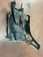 51118070938 / 8070938 BMW 1 SERİSİ F40 M SPORT ÖN TAMPON SAĞ İÇ BRAKET | MOTOLAND