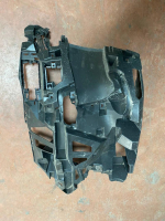 51118084655 / 8084655 BMW 5 SERİSİ G60 ÖN TAMPON SOL BRAKETİ | MOTOLAND