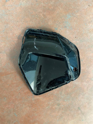 51118084690 / 8084690 BMW 5 SERİSİ G60 ÖN TAMPON SAĞ SİS ÇERÇEVESİ | MOTOLAND