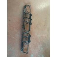 51118085447 / 8085447 BMW 3 SERİSİ G20 LCİ ORTA TAMPON IZGARASI