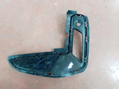 51118085467 / 8085467 BMW 3 SERİSİ G20 ÖT TAMPON IZGARA SOL 4B18