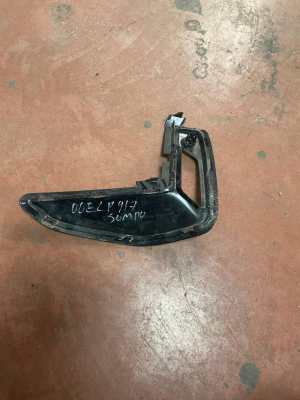 51118085468 / 8085468 BMW 3 SERİSİ G20 LCİ ÖN TAMPON SAĞ IZGARA